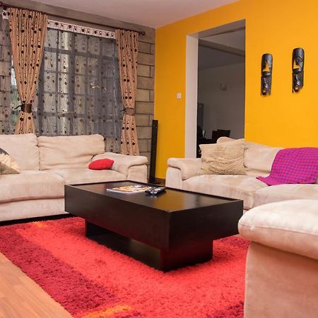 Mani'S Home Away From Home Nairobi Ngoại thất bức ảnh