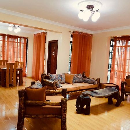 Mani'S Home Away From Home Nairobi Ngoại thất bức ảnh