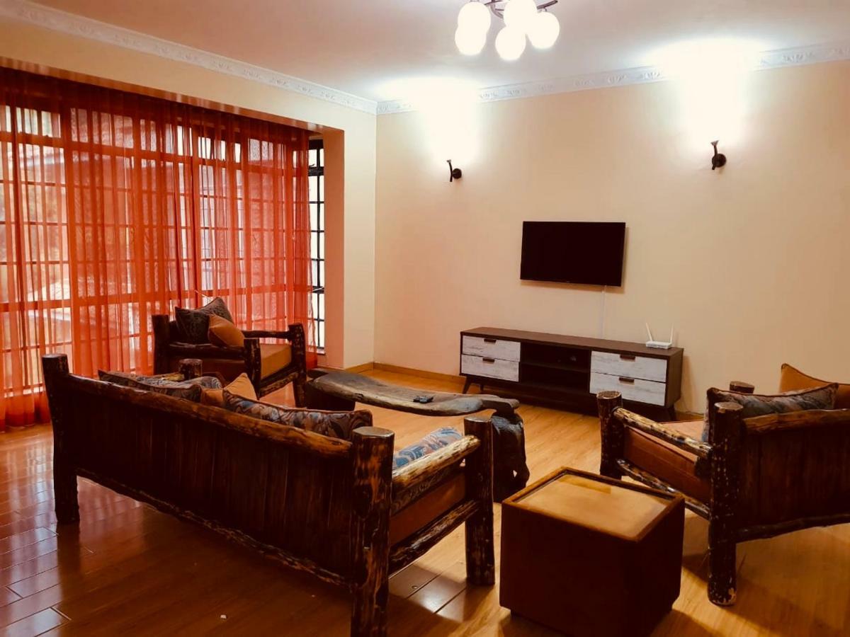 Mani'S Home Away From Home Nairobi Ngoại thất bức ảnh